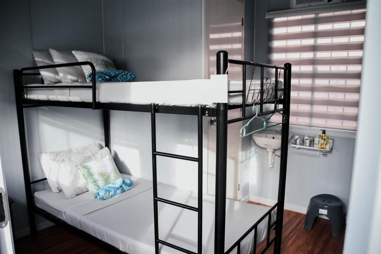 Olive Hostel 罗哈斯城 外观 照片