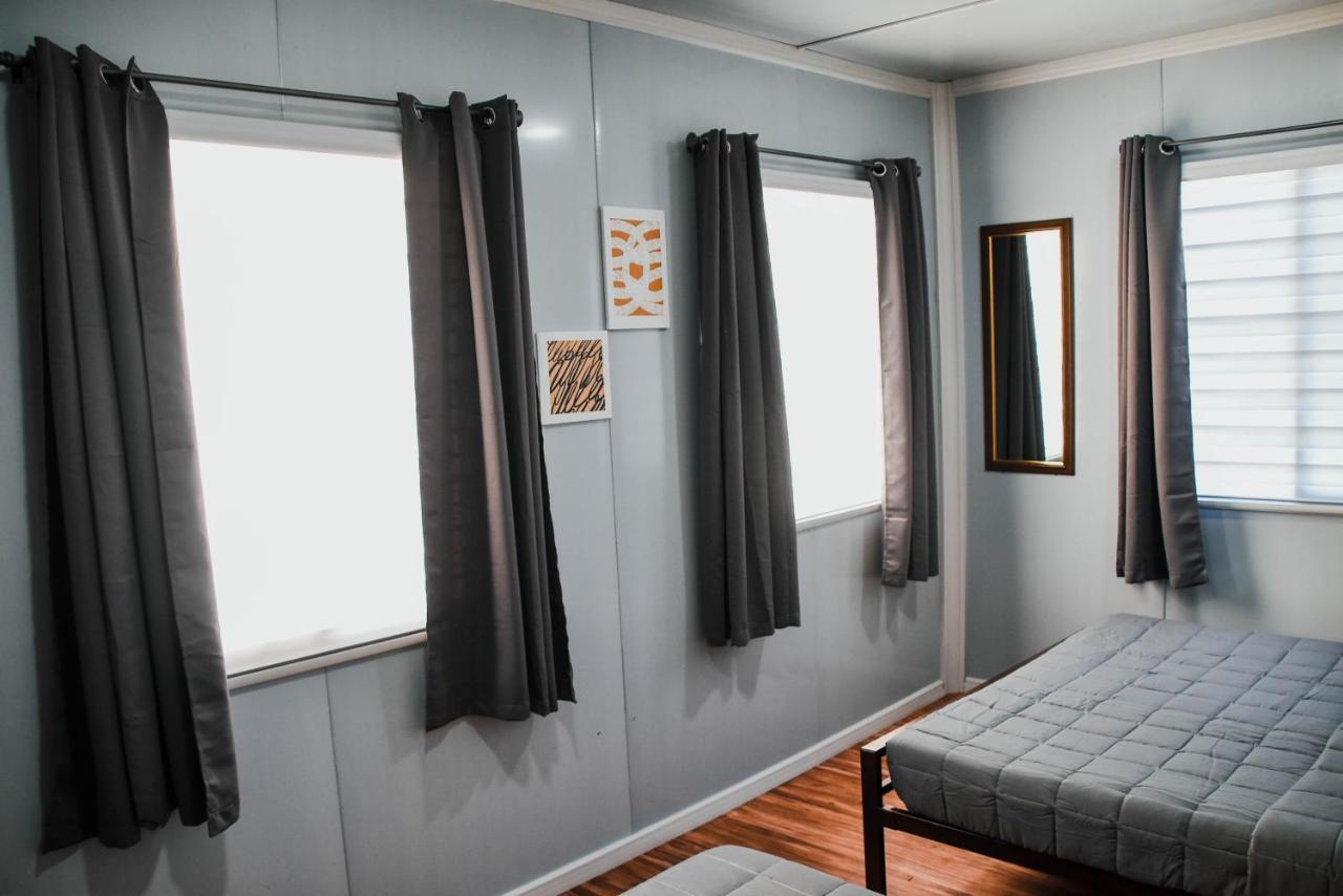 Olive Hostel 罗哈斯城 外观 照片