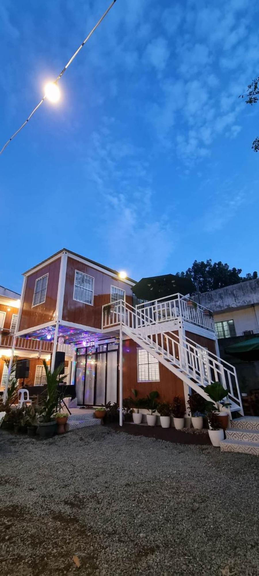 Olive Hostel 罗哈斯城 外观 照片