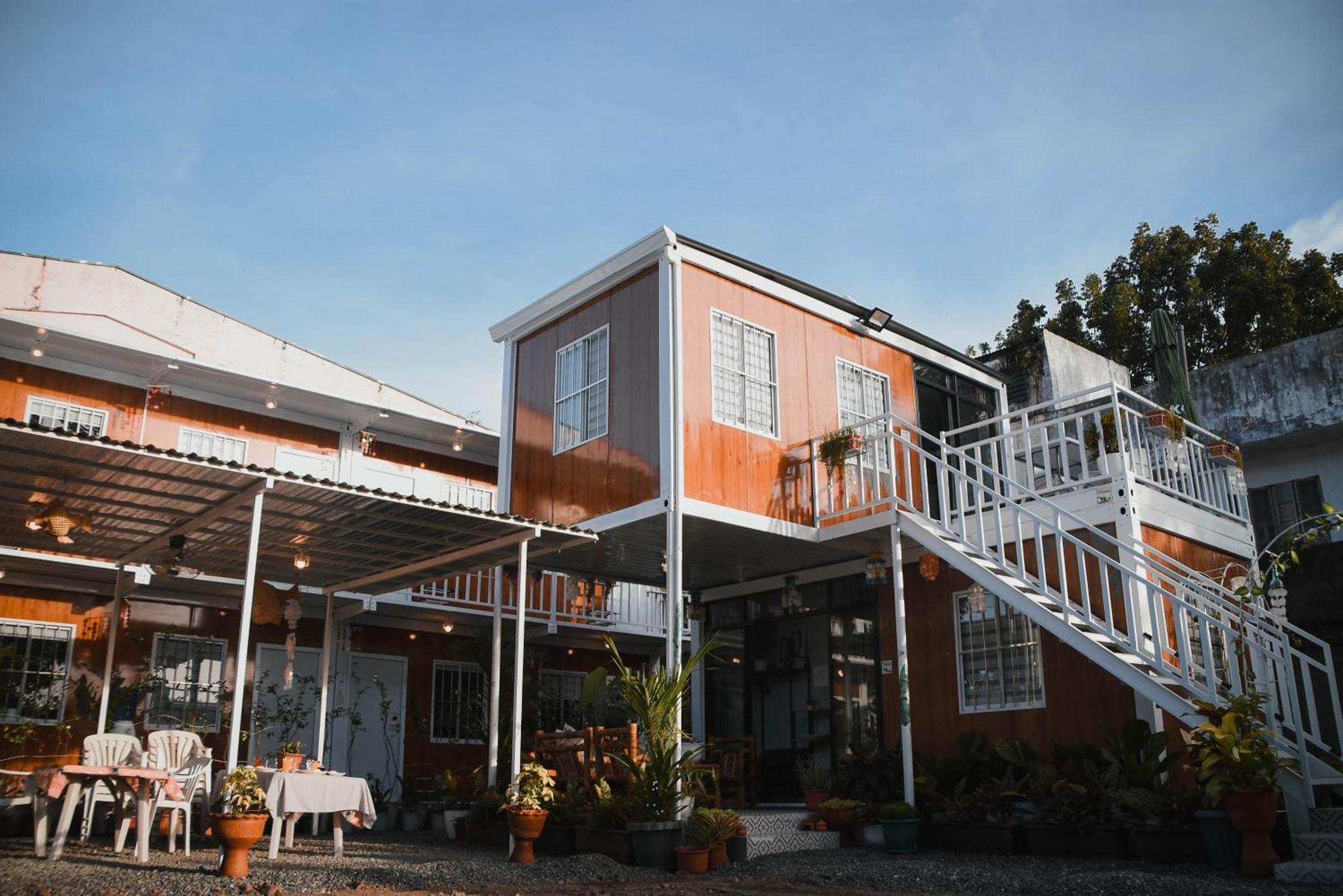 Olive Hostel 罗哈斯城 外观 照片