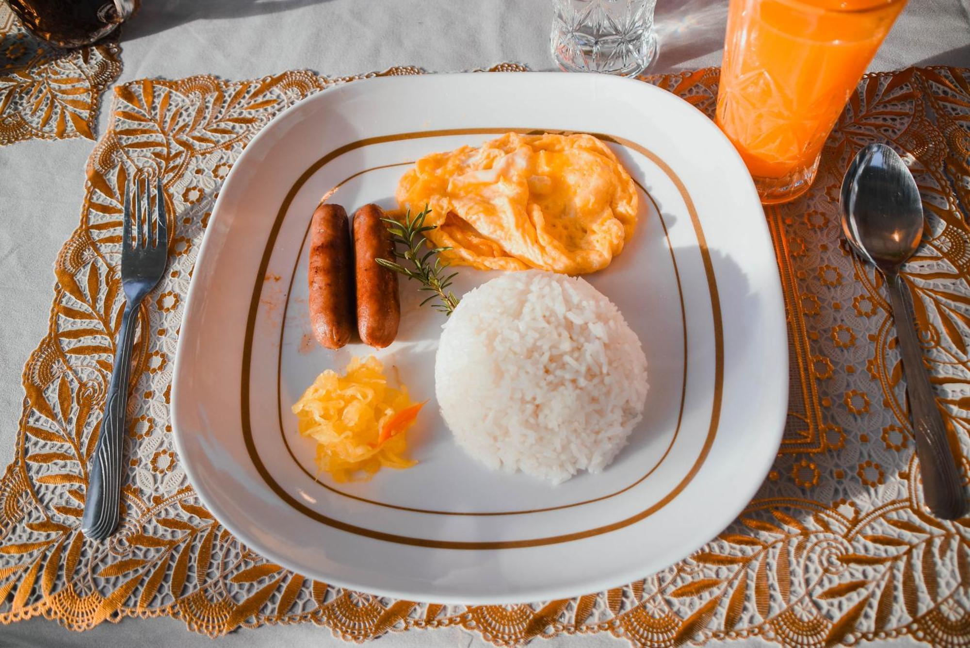 Olive Hostel 罗哈斯城 外观 照片