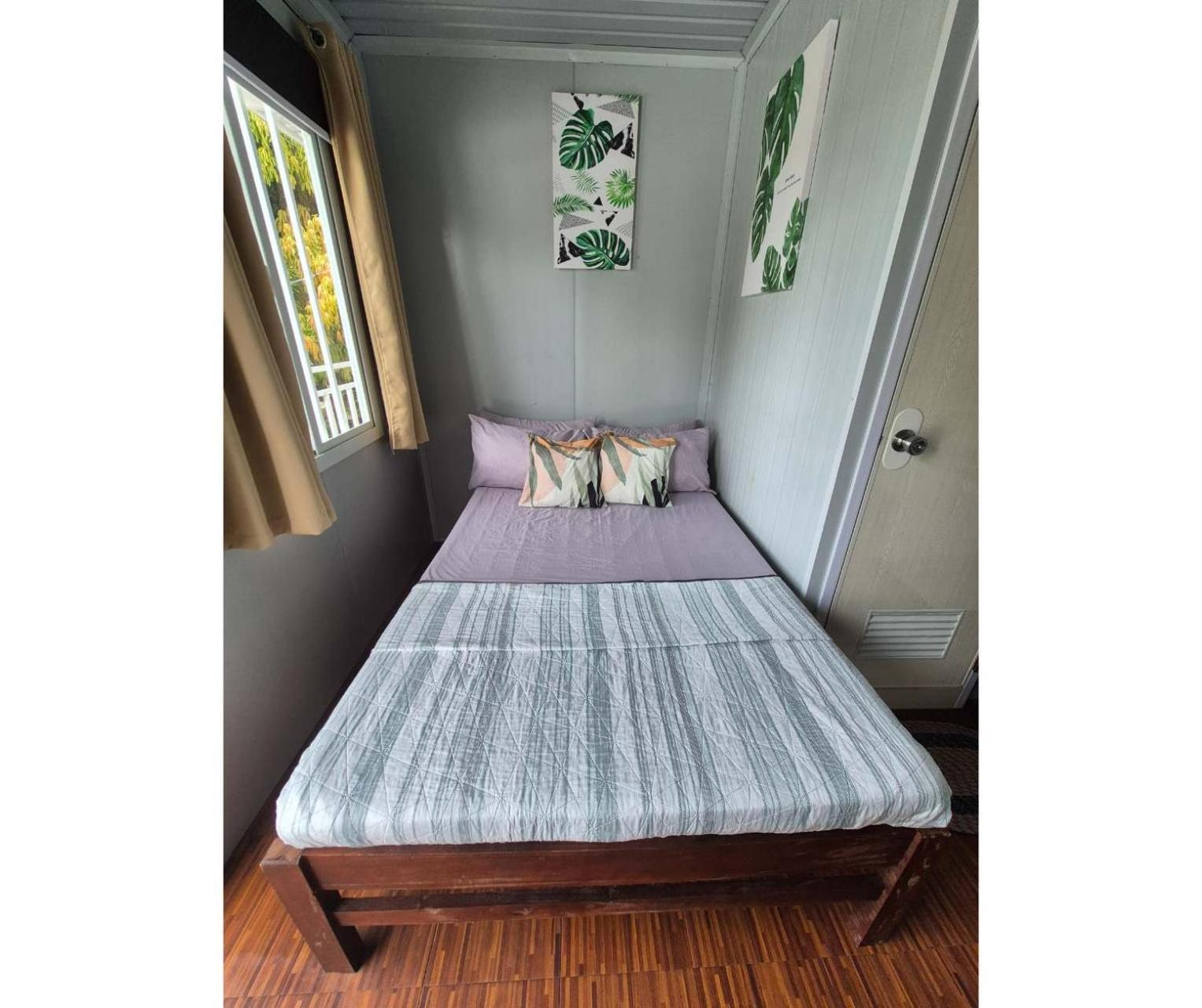 Olive Hostel 罗哈斯城 外观 照片