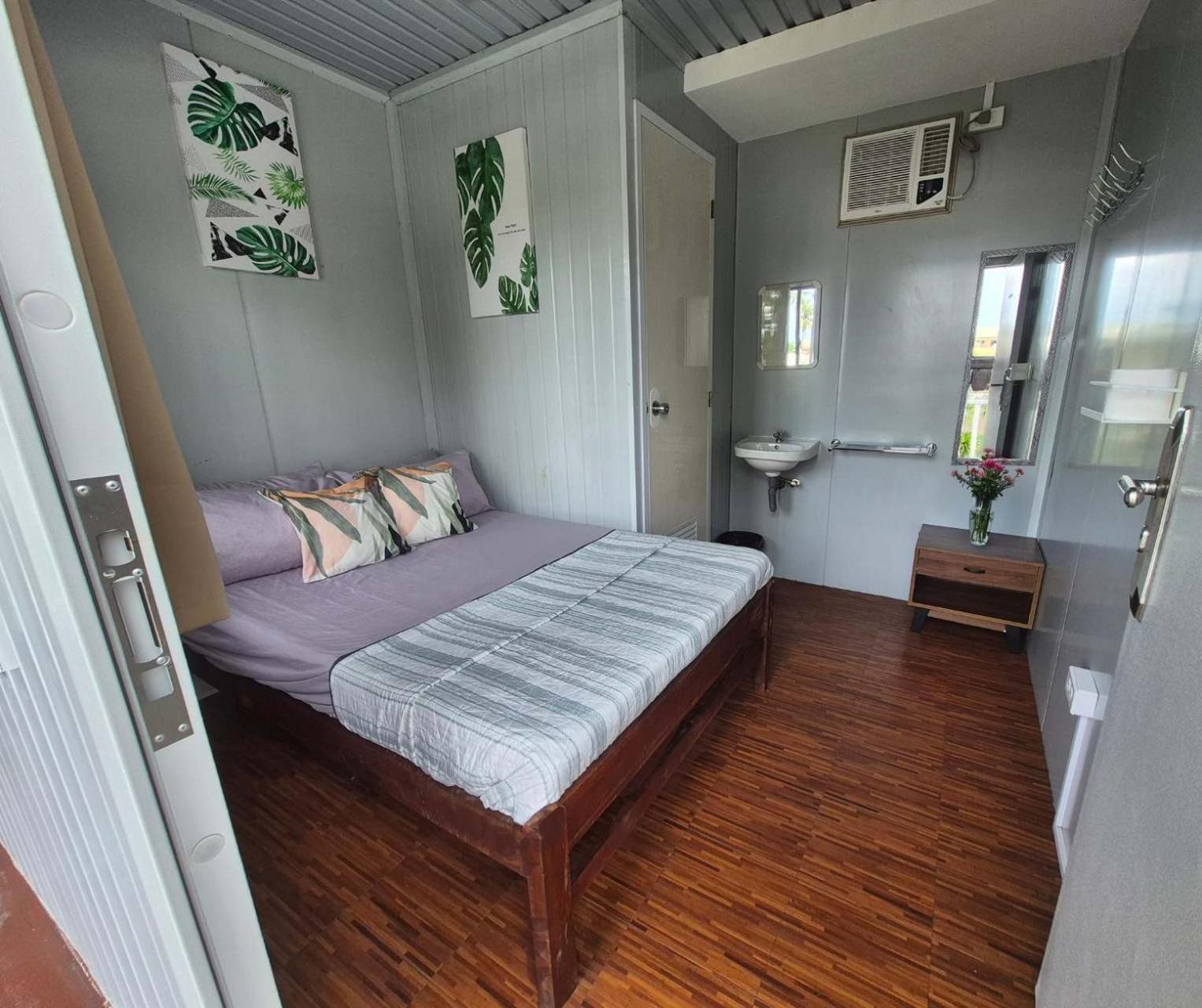 Olive Hostel 罗哈斯城 外观 照片